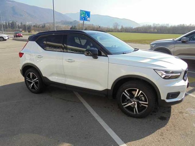 Volvo XC40 T4 AWD R-Design Geartronic